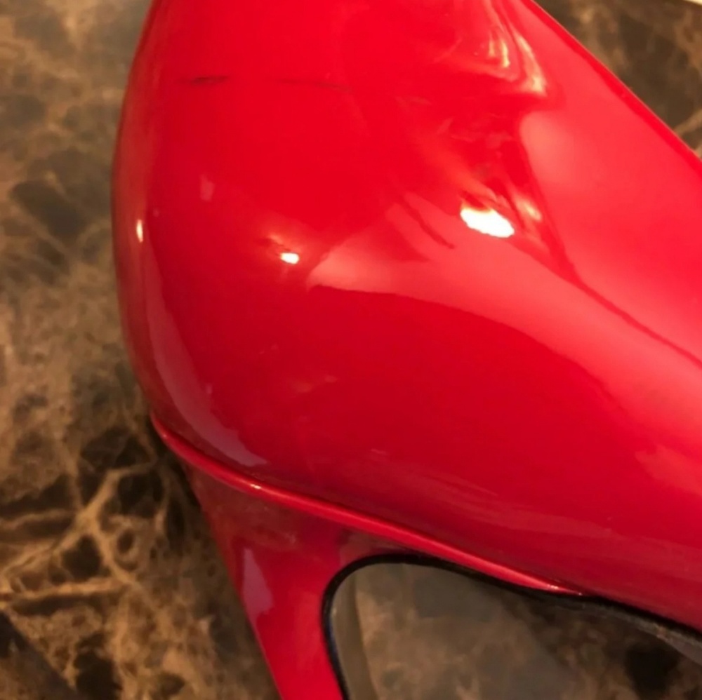 Gorgeous Red Gucci Shoes . - Picture 5 of 7